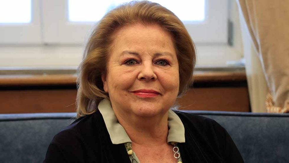 louka katseli